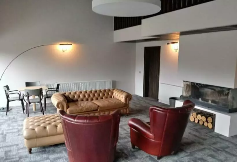 هتل North Chalets