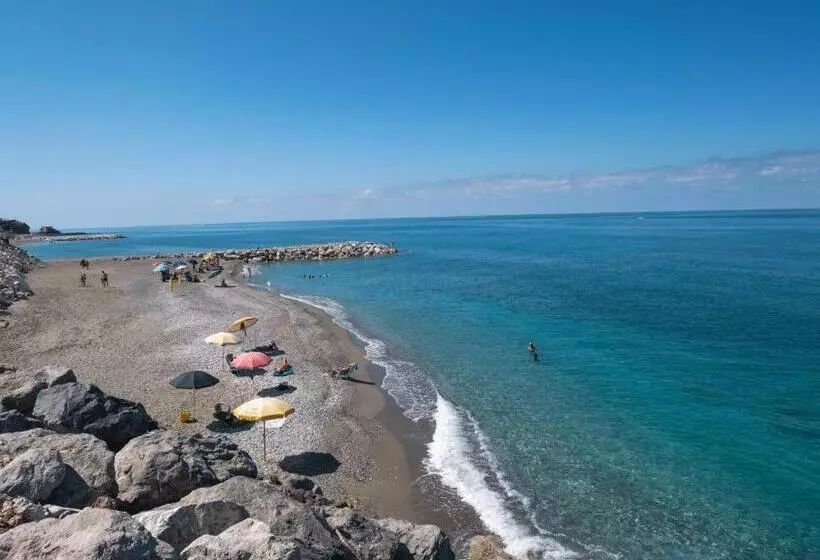 Aamiaismajoitus (B&B) Le Casette Sul Mare   Case Vacanza