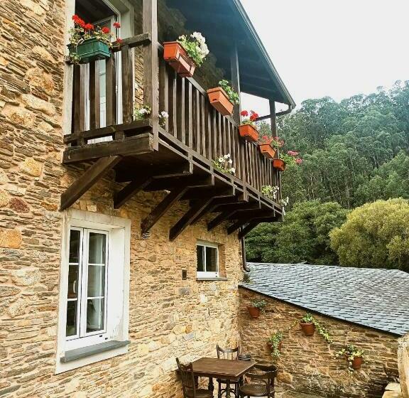 פנסיון A Casa Das Augas