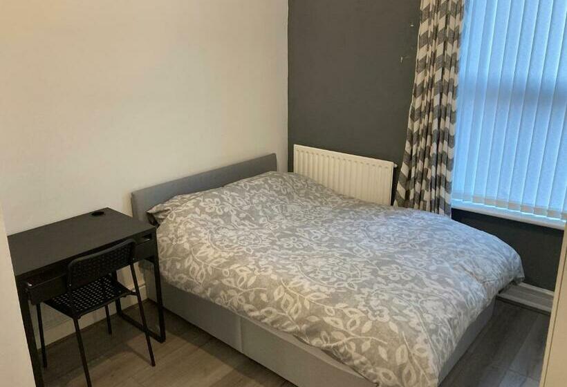 פנסיון Chosen Rocky Lane Private Rooms