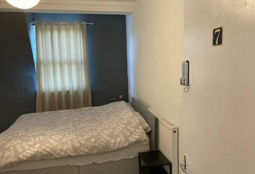 פנסיון Chosen Rocky Lane Private Rooms