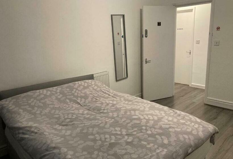 פנסיון Chosen Rocky Lane Private Rooms