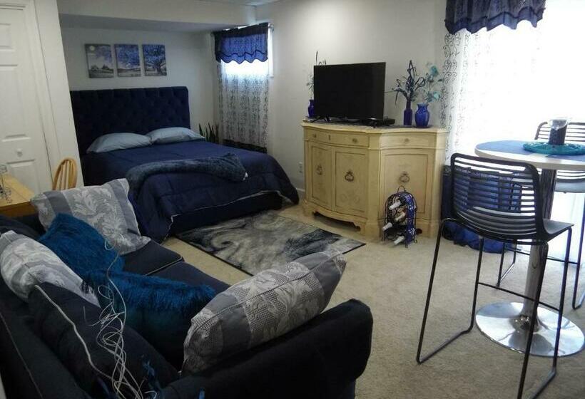 بنسيون The Blue Luxury Suite