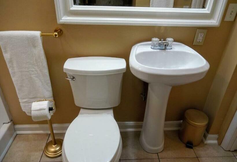 بنسيون The Blue Luxury Suite