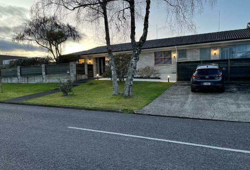 Rotorua Central Hosted B&b