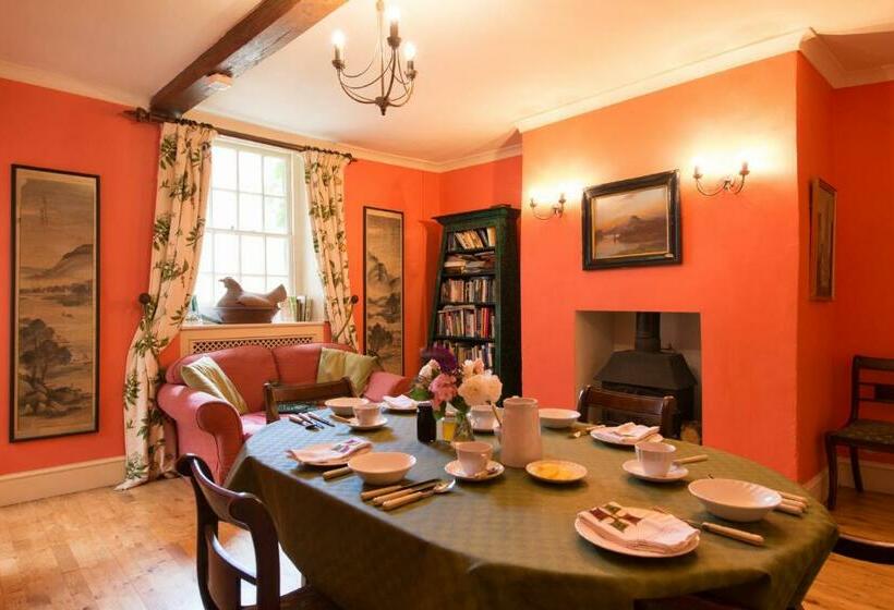 St Annes Bed And Breakfast