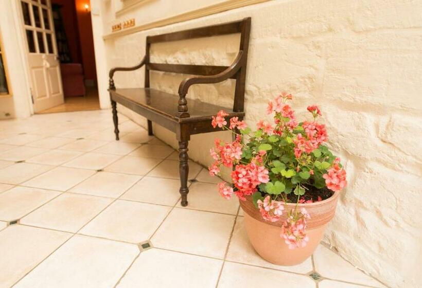 St Annes Bed And Breakfast