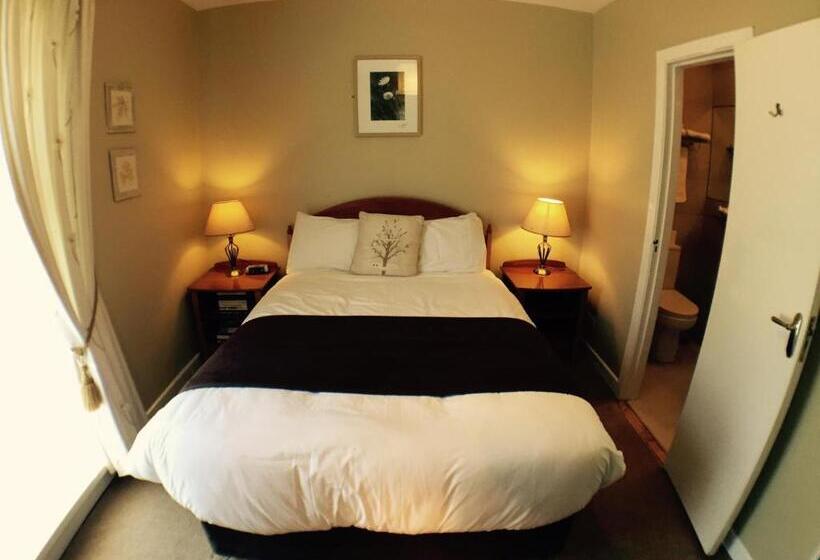 مبيت وإفطار Beach Haven Accommodations