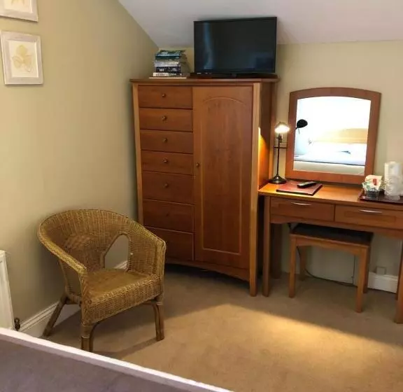 مبيت وإفطار Beach Haven Accommodations