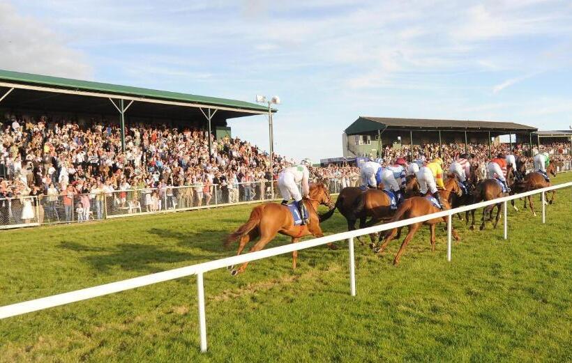 مبيت وإفطار Beach Haven Accommodations