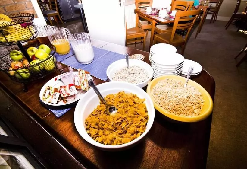 مبيت وإفطار Beach Haven Accommodations