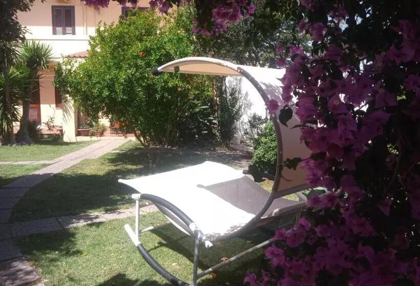 مبيت وإفطار West Coast