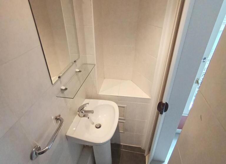 Caulaincourt Montmartre By Hiphophostels