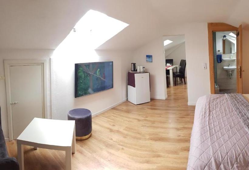 Хостел Füssen Apartments  West Apartments