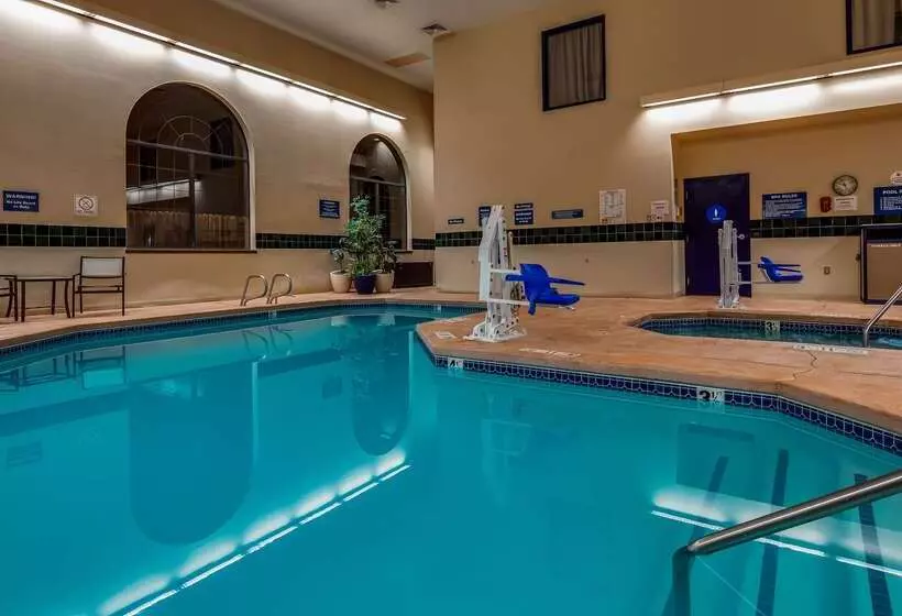 هتل Best Western Moriarty Heritage Inn