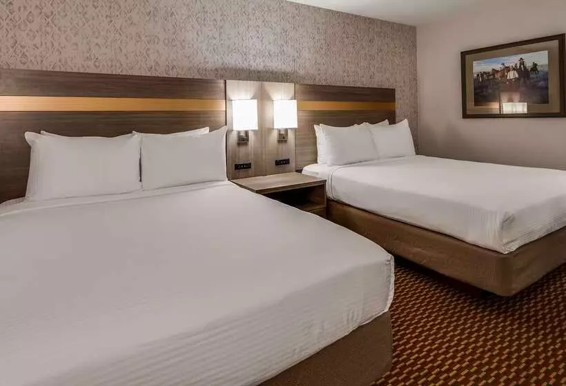 هتل Best Western Moriarty Heritage Inn