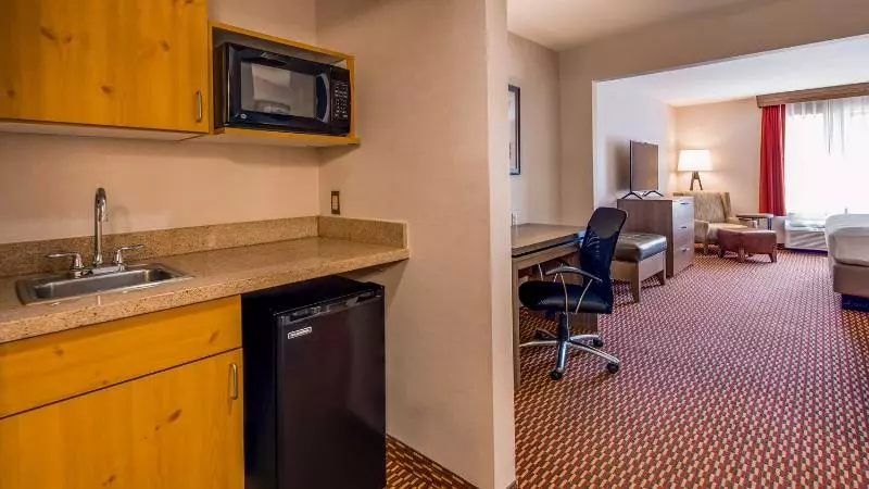 هتل Best Western Moriarty Heritage Inn