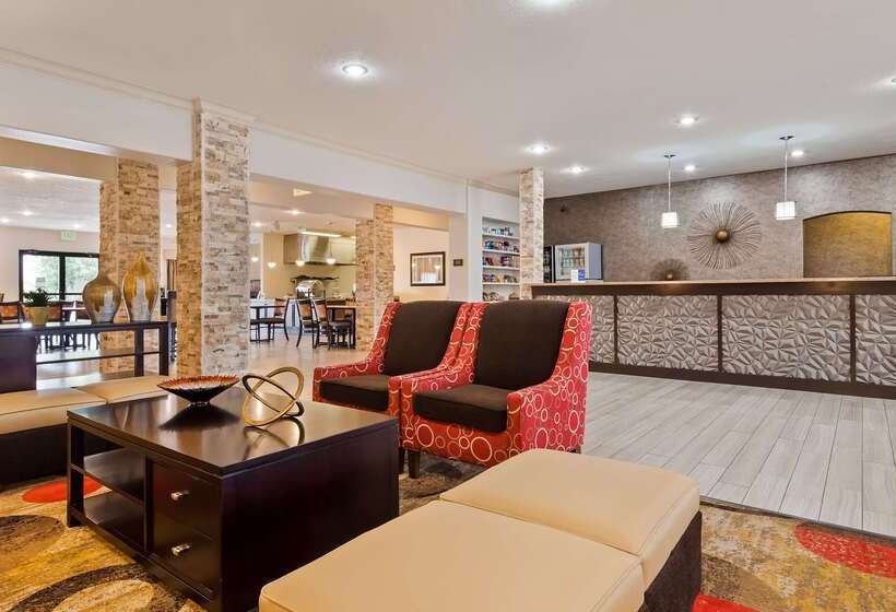 酒店 Best Western Plus Eagleridge Inn & Suites