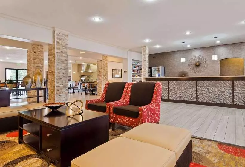 酒店 Best Western Plus Eagleridge Inn & Suites