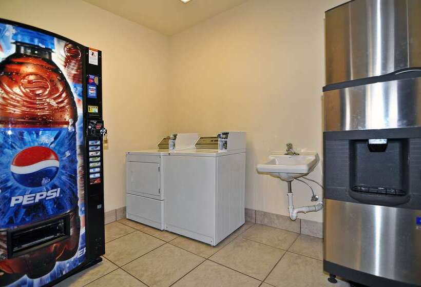 酒店 Best Western Plus Eagleridge Inn & Suites