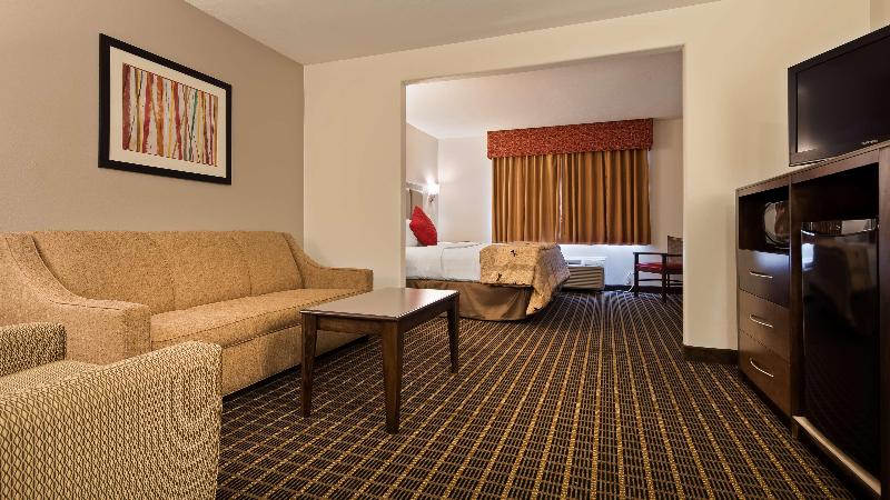 酒店 Best Western Plus Eagleridge Inn & Suites