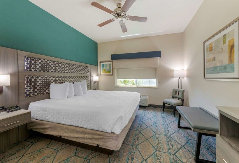 فندق Best Western Plus Wasco Inn & Suites