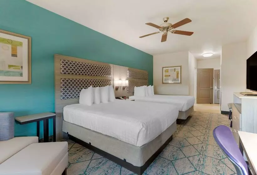 酒店 Best Western Plus Wasco Inn & Suites