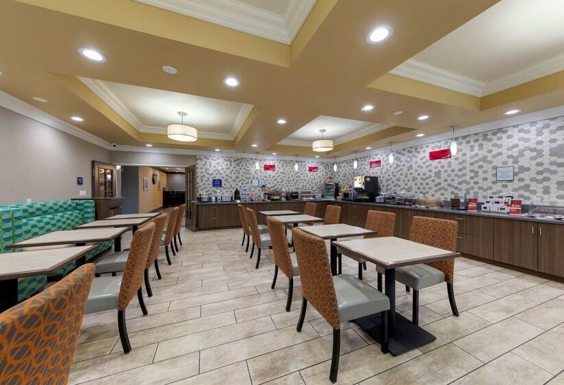 فندق Best Western Plus Wasco Inn & Suites