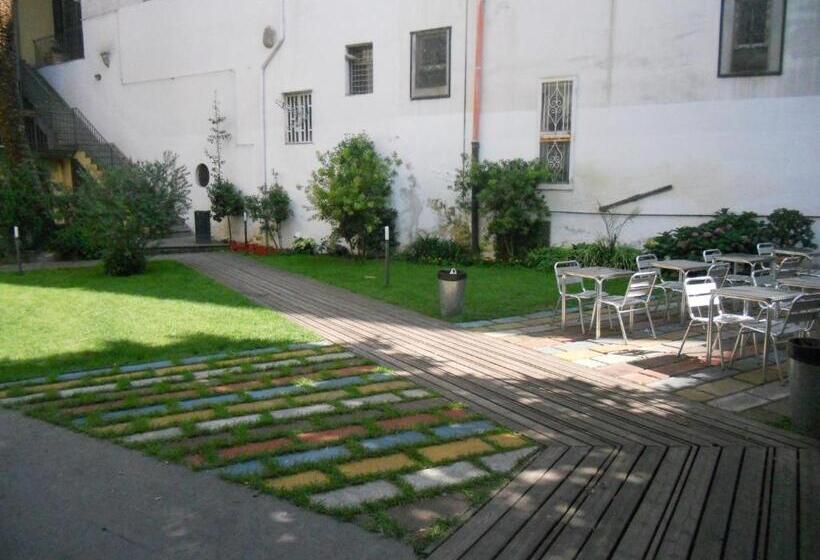 La Controra Hostel Naples