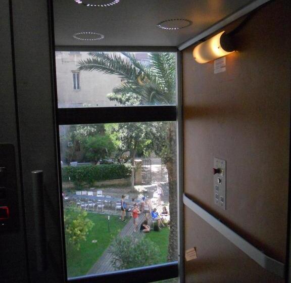 La Controra Hostel Naples