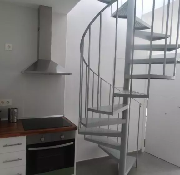 Málaga Apartamentos   Jinetes, 10