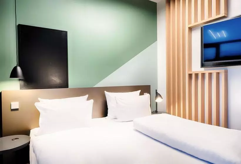 모텔 B&b Hotel München Moosach