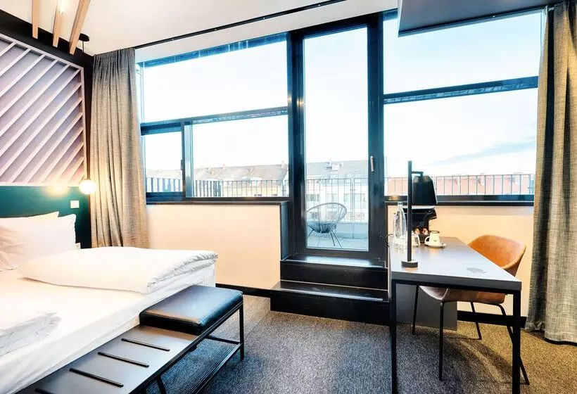 모텔 B&b Hotel München Moosach