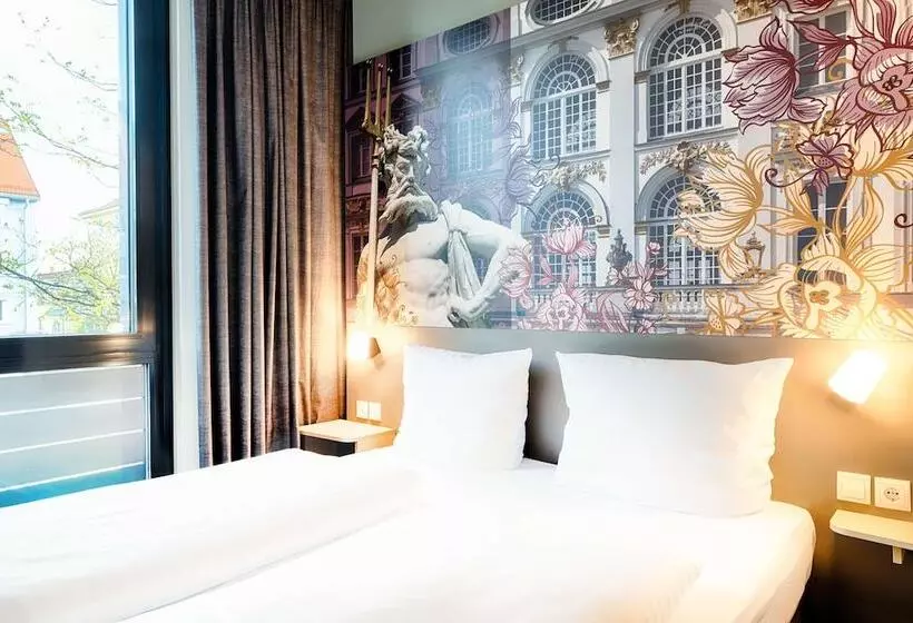 모텔 B&b Hotel München Moosach