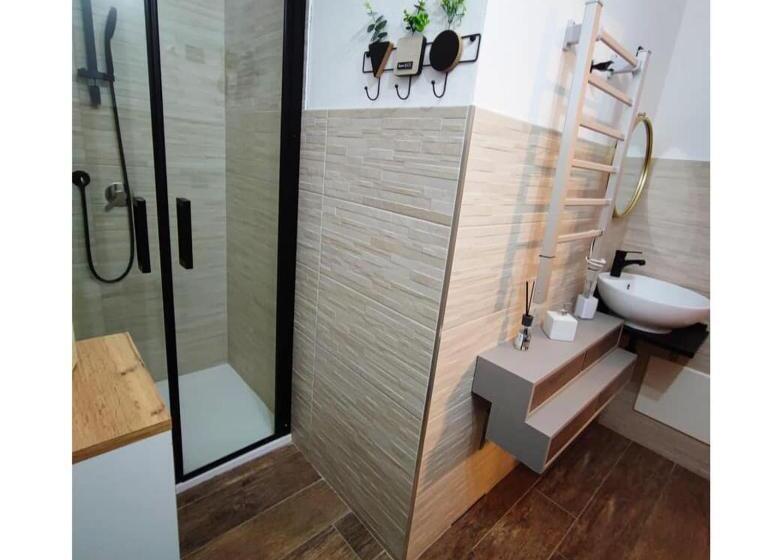 تختخواب و صبحانه Living G Room