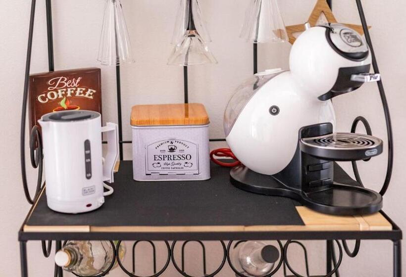 تختخواب و صبحانه Living G Room