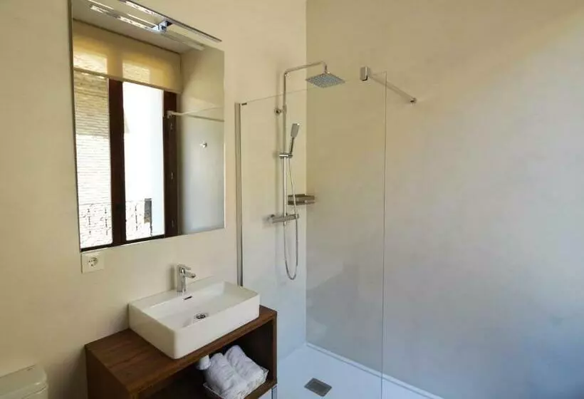 Hotelli Encanto Tarazona