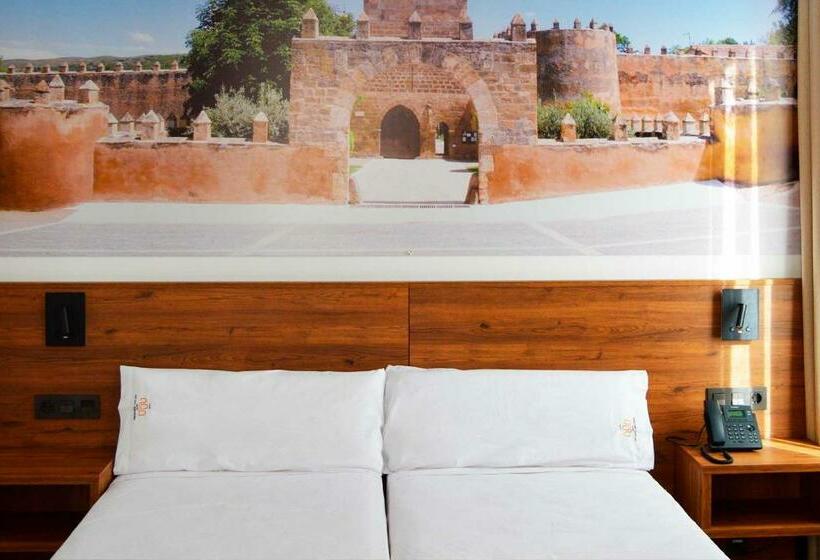 هتل Encanto Tarazona