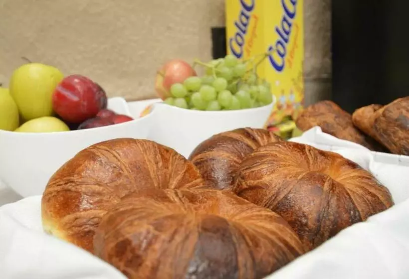 Hotelli Encanto Tarazona