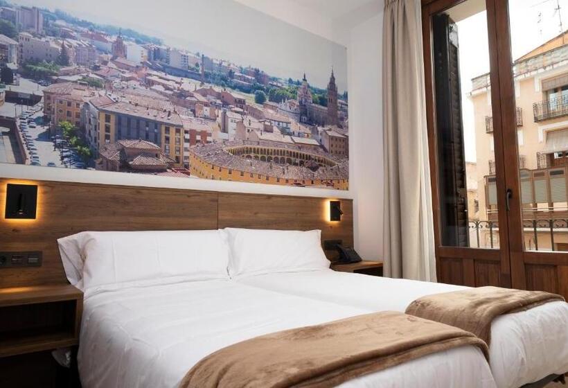 هتل Encanto Tarazona