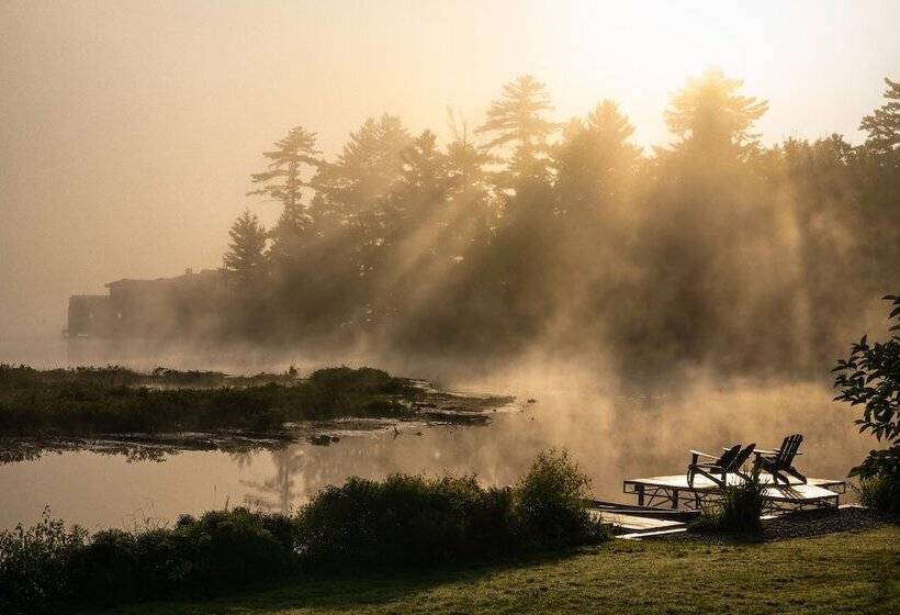 בית מלון כפרי Placid Bay