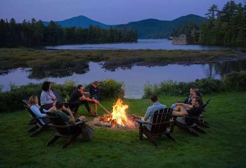 ホテル Placid Bay