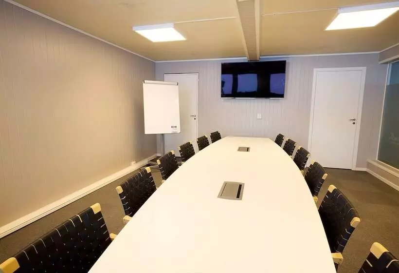 Motelli Karivollen Overnatting