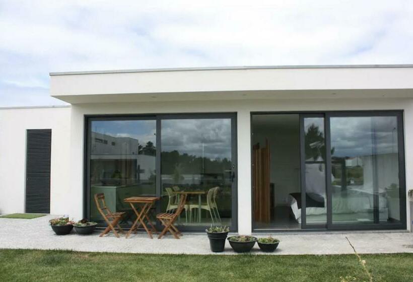 ペンション Amaré Studio