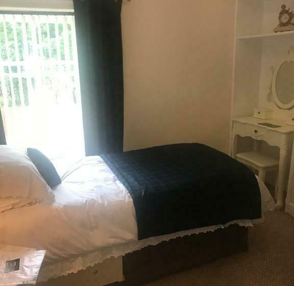 Пансион Cavell House