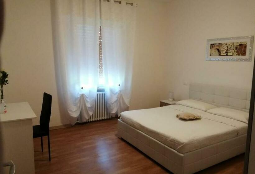 פנסיון Due Magnolie