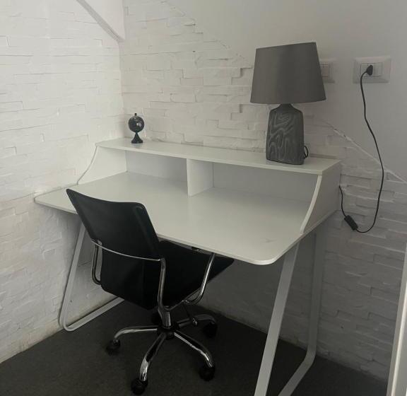 膳宿费 La Galerie