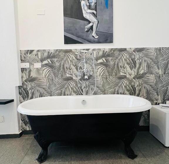 膳宿费 La Galerie