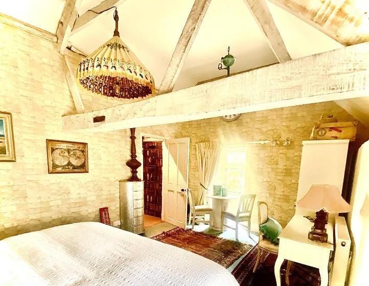 펜션 Luxurious, Fabulous, Fun, Contemporary Suite In Retreat Centre