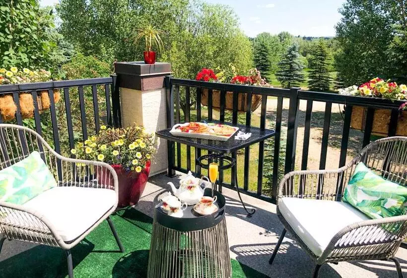 Wolf Creek Bed And Breakfast